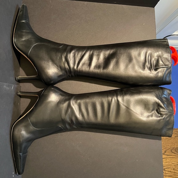 VINTAGE Isaac Mizrahi Saxton Black Leather Boot - Picture 9 of 16